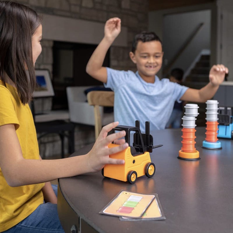 Fat Brain Toys Forklift Frenzy - 2-Player Stack & Matching Skill Game, Ages 8+ - Image 2