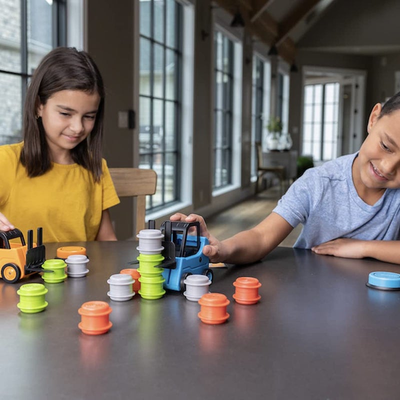 Fat Brain Toys Forklift Frenzy - 2-Player Stack & Matching Skill Game, Ages 8+ - Image 3
