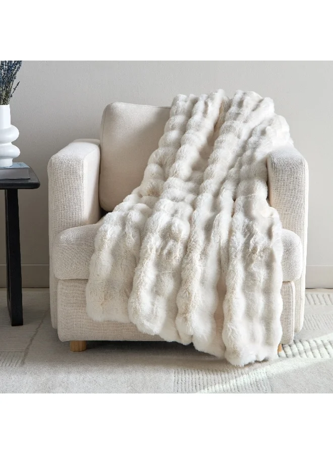 Home Box Ness 2-Sided Brushed Bubble Faux Fur Throw 130 x 170 cm