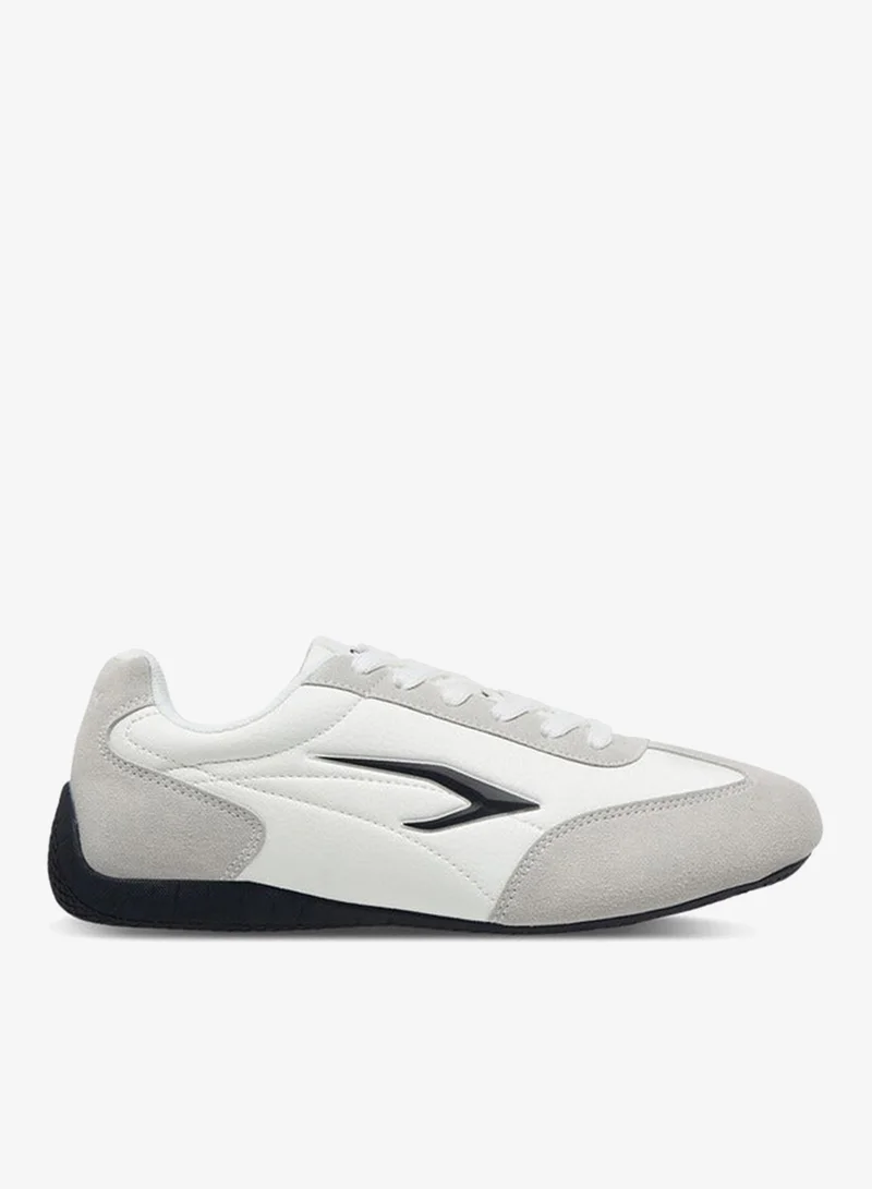 داش أحذية رياضية نسائية برباط وتفاصيل شعار