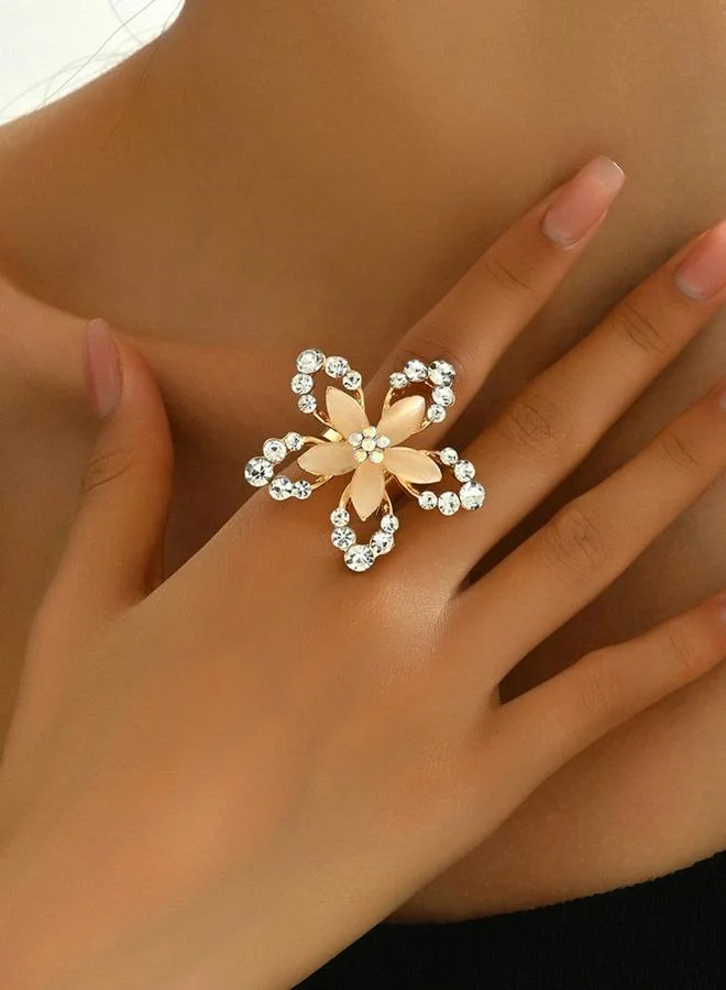 تايك تو خاتم مزين بشكل زهرة ذهبية