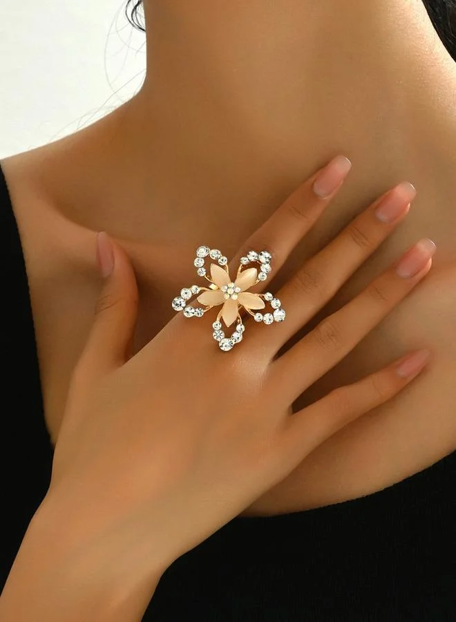 تايك تو خاتم مزين بشكل زهرة ذهبية