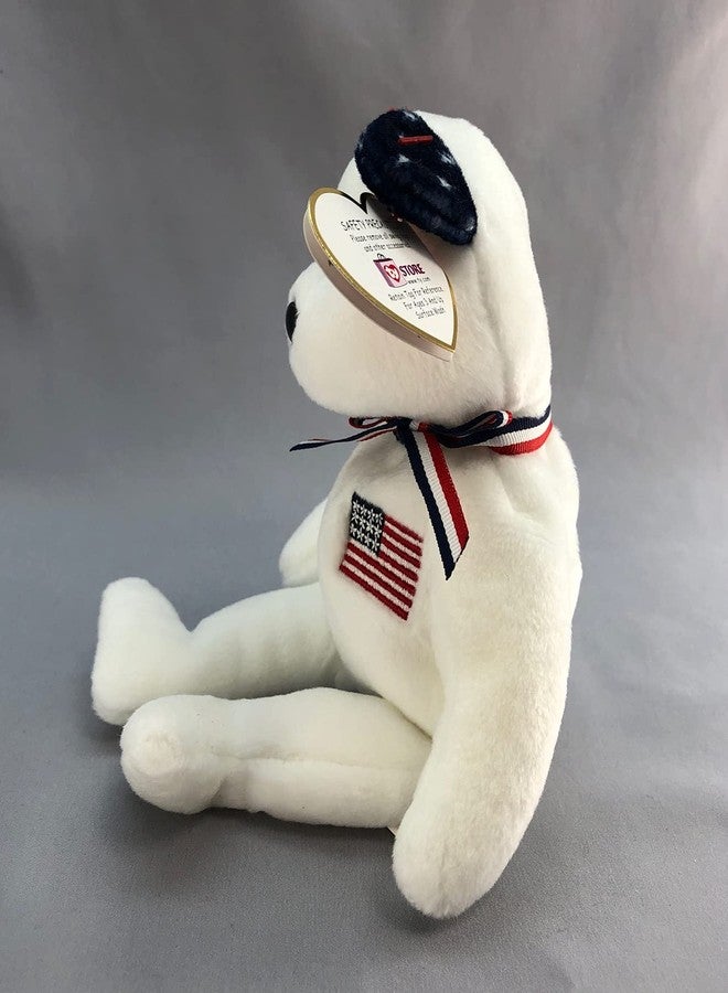 تي واي دمية دب أمريكا من مجموعة TY Beanie Babies - طولها 8.5 بوصة - لونها أبيض مع خط أحمر وأبيض على الأذن اليمنى ونجوم زرقاء وبيضاء على الأذن اليسرى - علم أمريكي على الصدر - Image 4