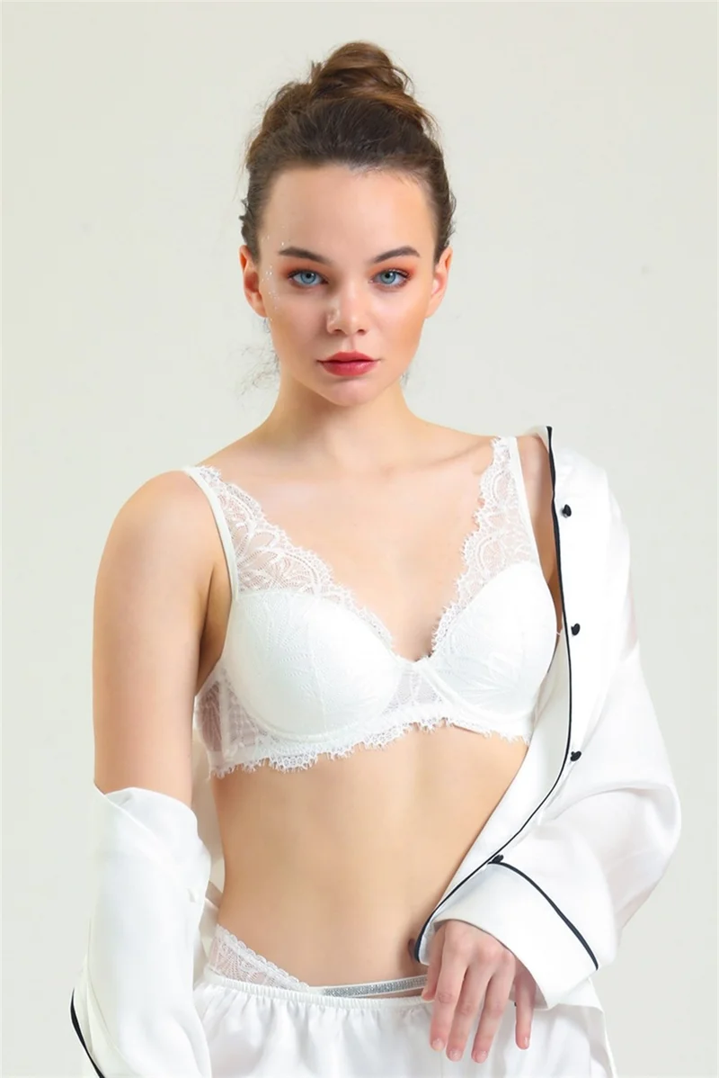 ماجيك فورم 3685 - Thin Lace Sponge Bra