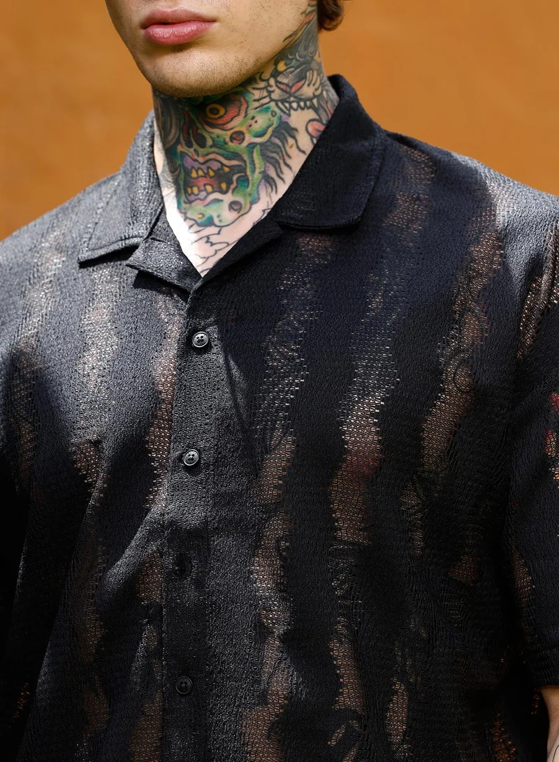 Campus Sutra Campus Sutra Men Swirl Flat-Knit Resort Oversized Shirt | Cuban Collar Short Regular Sleeves | Button Closure Straight Hem | Solid Jacquard | Knitted Fabric For Casual & Vacation Wear | Onyx Black
