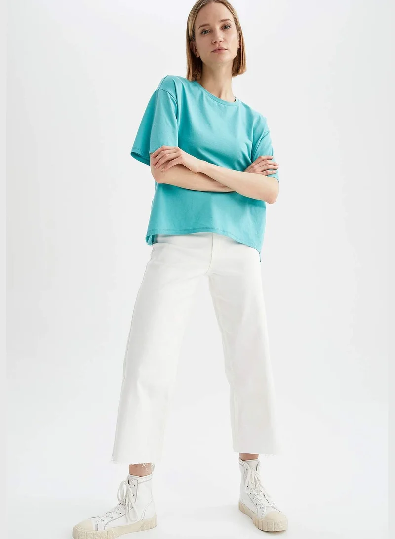 ديفاكتو Woman Regular Fit Crew Neck Knitted Short Sleeve T-Shirt