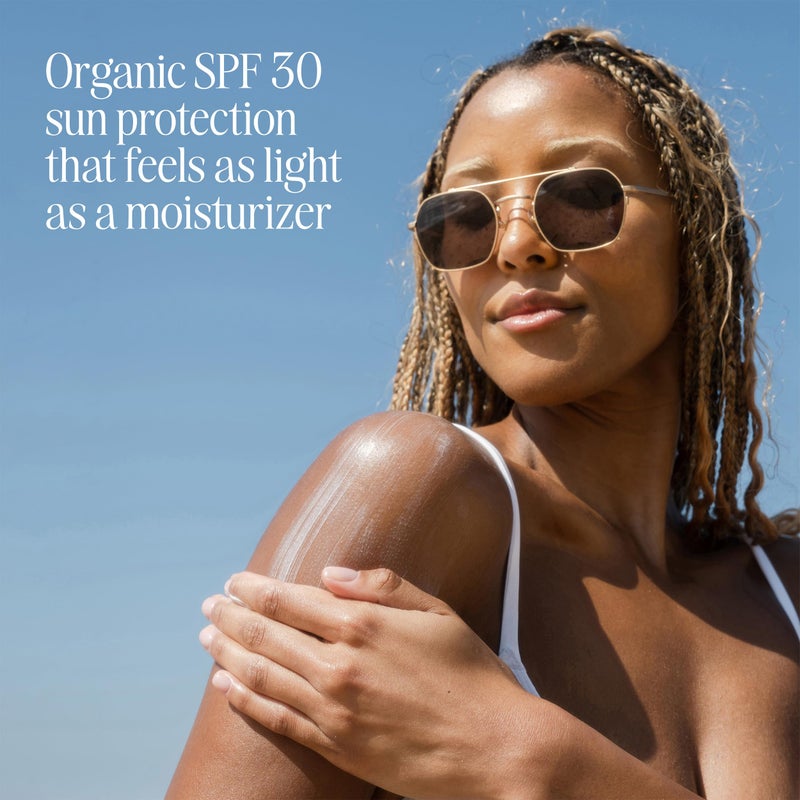 COOLA Organic Sunscreen and Lip Balm SPF 30 Sun Essentials Kit, Dermatologist Tested and TSA Approved, Vegan and Gluten Free, 4 Items Total - Image 5