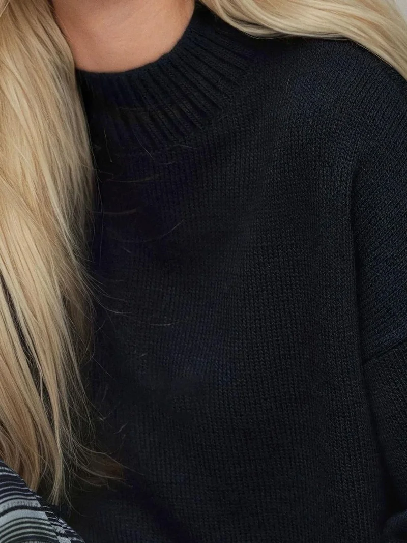 Hiccup Black Thick Knit Crew Neck Long Sweater for Women | Best Price UAE