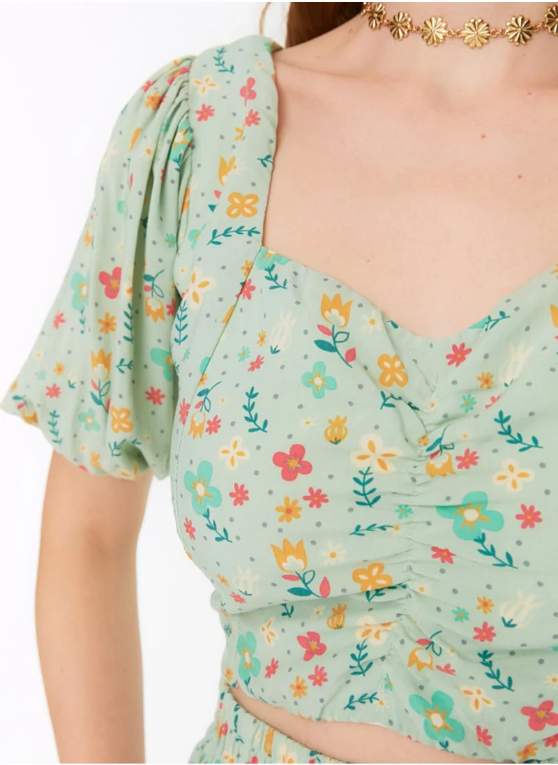 trendyol Floral Print Crop Top
