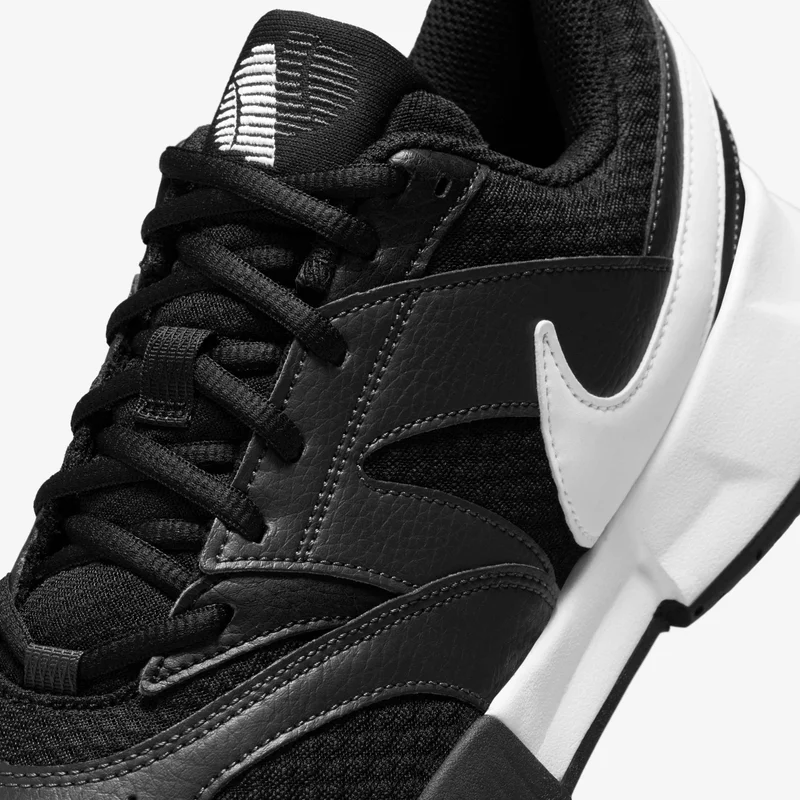 Nike Women's Court Lite 4 Tennis Shoes