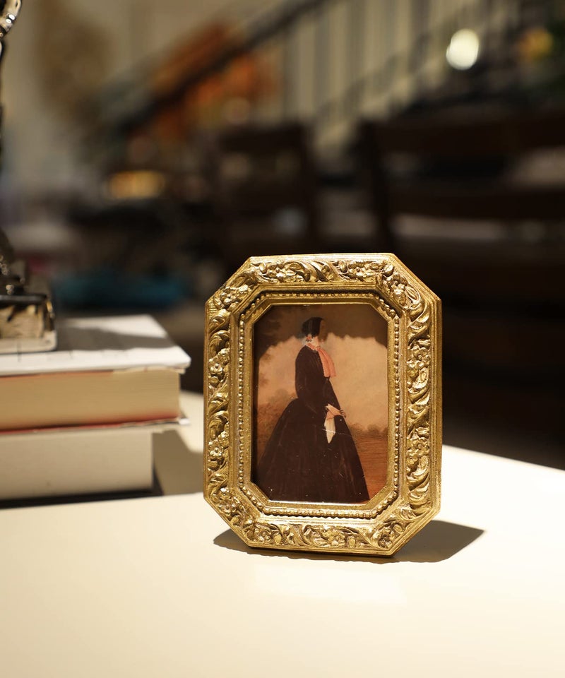 YULINK 2.5x3.5 Small Vintage Picture Frame  Mini Antique Ornate Gold Photo Frame  Tiny Retro Octagon frame  for Tabletop and Wall Display  Old Fashioned Photo Gallery Art Decor - Image 2