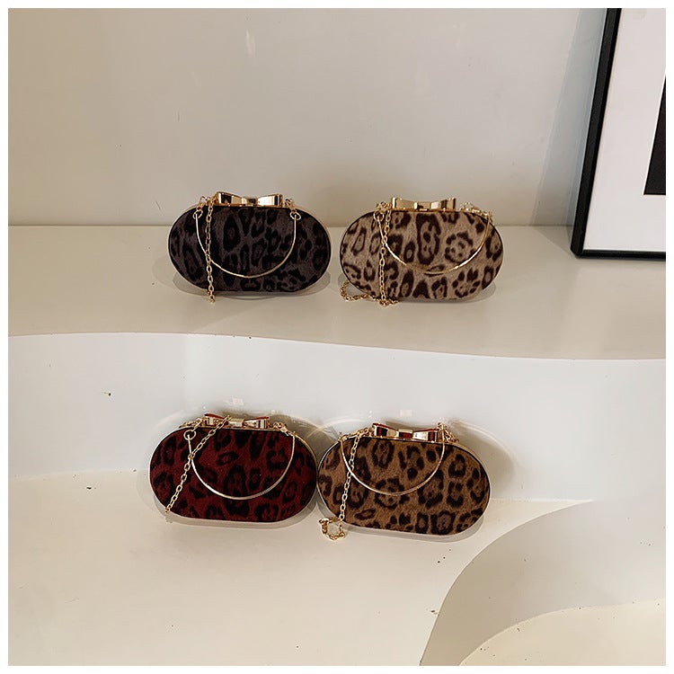 2024 Winter New Popular Retro Leopard Print Handbag This Year'S Fashionable Elegant Chain Shoulder Small Square Bag - Image 3