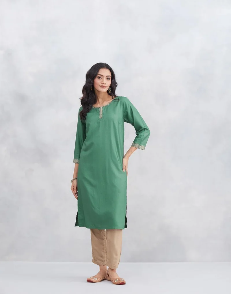 Fabindia Green Viscose Silk Embroidered Knee Length Kurta