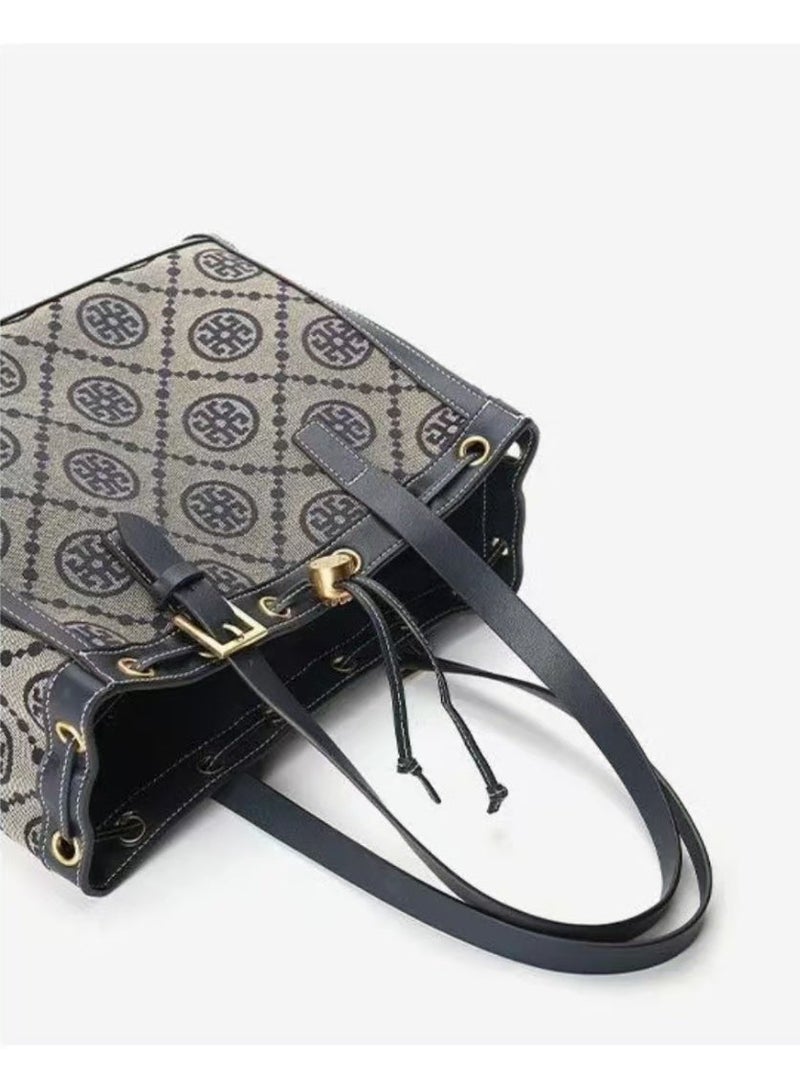 Burch Tory  Large T Monogram Jacquard Bucket Bag - Image 3