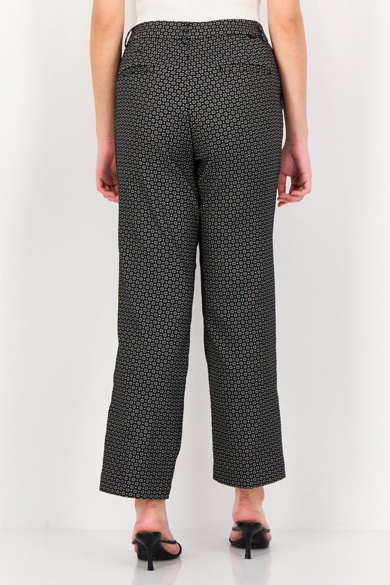 Reiko Women Cigarette Fit Allover Print Cropped Pants, Multicolor - Image 3