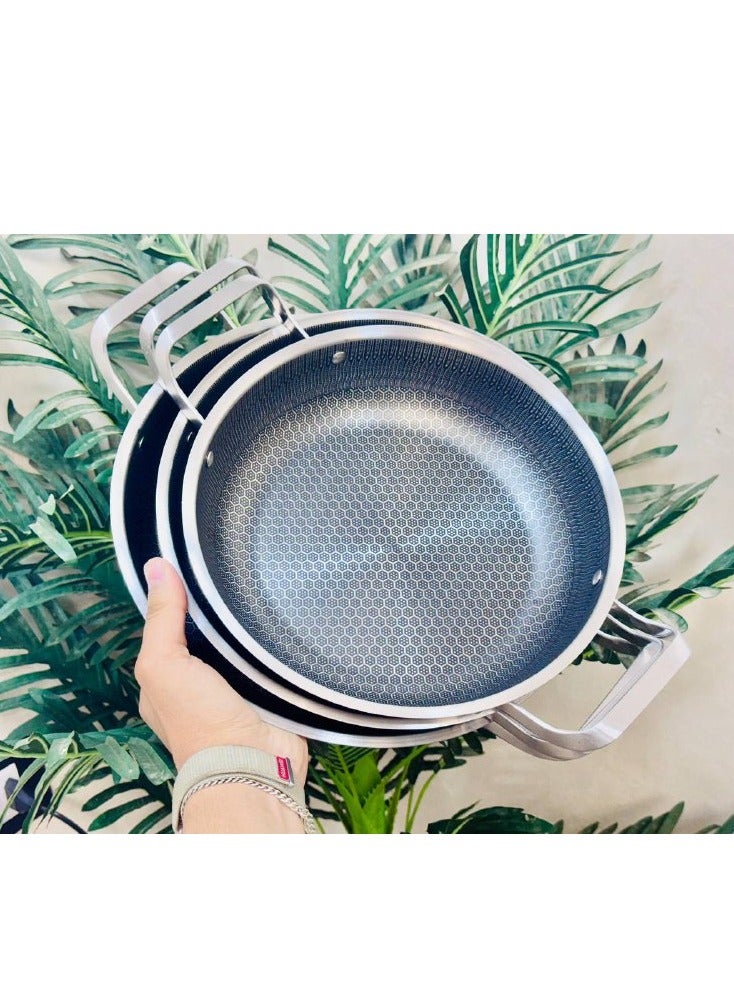 طاسة قلي من ستانلس ستيل -مقاس 30 - بطبقة غير لاصقة. عملية، مقاومة للالتصاق، وسهلة التنظيف. - Image 1