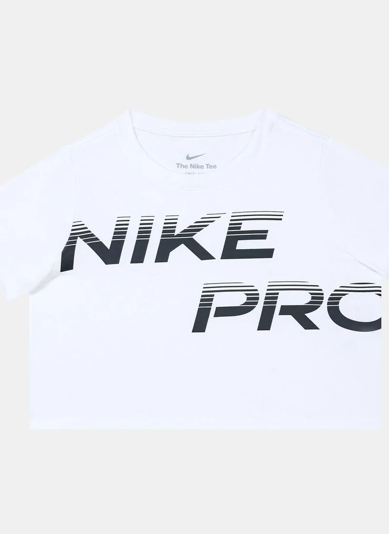 نايكي Kids' Dri-FIT Sport Essential+ Cropped Training T-Shirt (Older Kids)