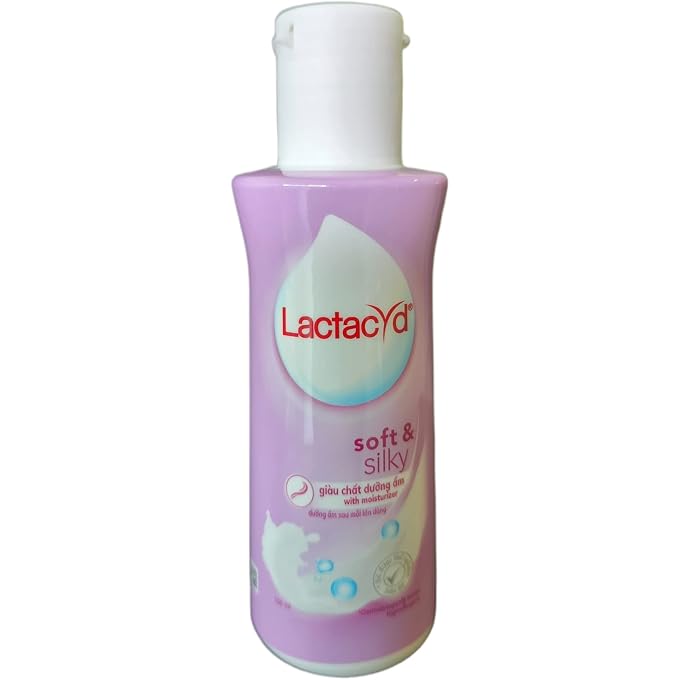LACTACYD Feminine Hygenie Soft & Silky 150ml -10% extra milk-based moisturising ingredients to give you a smooth and silky treat for grooming aftercare.