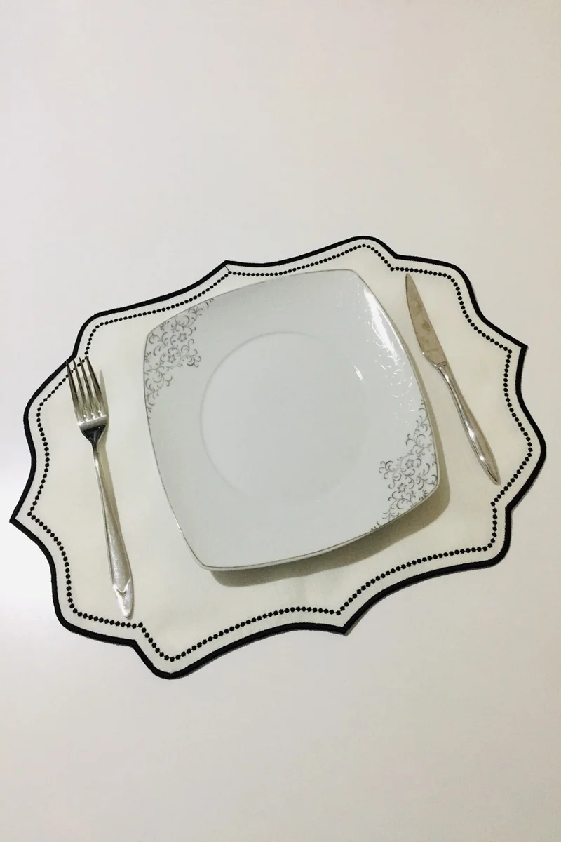 Nisahometeks 6 Pieces Embroidered Linen Placemat - Linen Plate