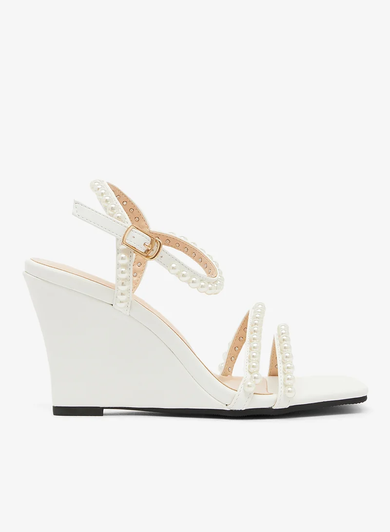 wedge_sandals