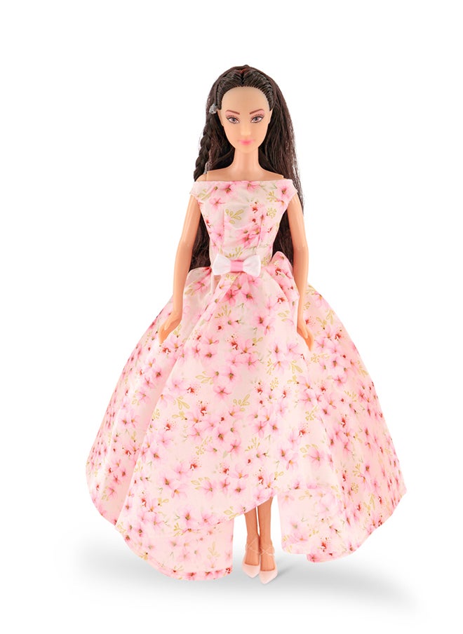 Fulla Boutique Doll With Shoes And Bags – Includes 10 Pairs Of Shoes, 2 Handbags, Ankle Boots And Shelf Fashion Fun For Girls Who Love Dressing Up- Great Gift For Pretend Styling Play, Perfect For Eid Gifting  - Image 3