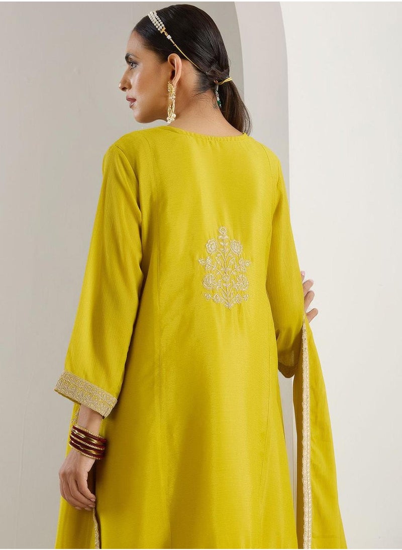 Women Mustard Polyester Chinon 3 pcs Kurta Set - pzsku/Z51452841B1942440F2FAZ/45/1741086814/e17d7c59-58f6-4bb6-afbb-6abf3b17cd96