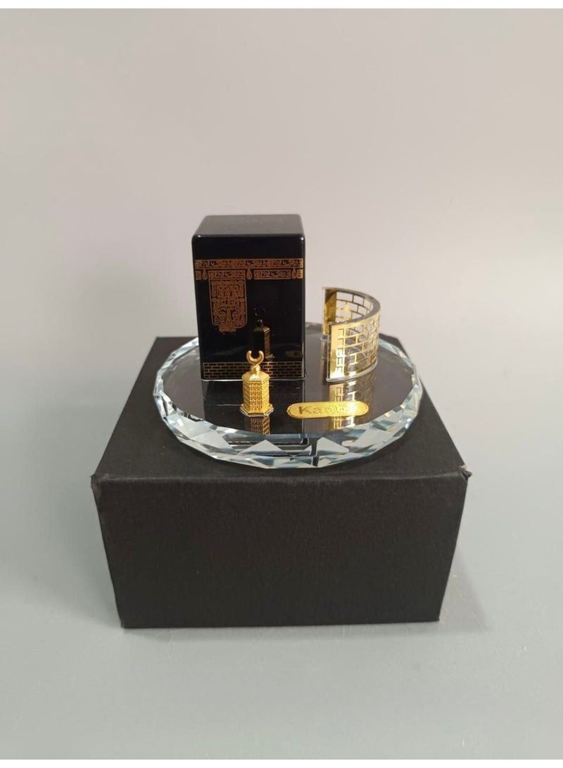 Luxury decorative model of the Kaaba and Maqam Ibrahim on a crystal base, 8 cm in diameter, with the word “Kaaba” engraved in gold, presented in a black gift box. - Image 1