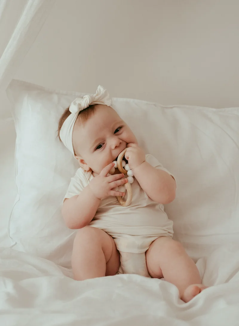 Anvi Baby Organic Bamboo Spandex Bodysuit- White 3 to 6 months