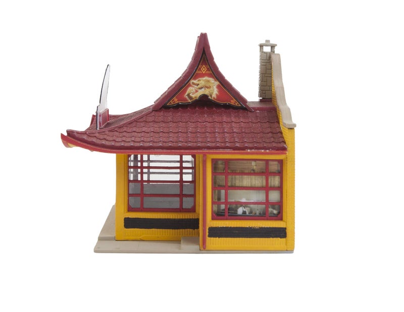 Walthers Cornerstone Walthers, Inc. Golden Dragon Chinese Take Out Kit, 3-1/8 x 2-1/2 X 2-5/8" 7.9 X 6.5 X 6.7cm, Multi (933-3780) - Image 3