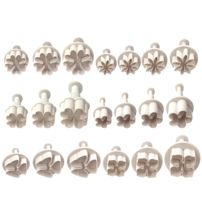 COOKIE CUTTERS PLUNGER CUTTER CAKE DECORATING SUPPLIES FONDANT MOLDS WHITE DAISY HYDRANGEA FIVEPETALED FLOWERS LUCKY GRASS FOURPETALED FLOWERS LOVE FIVEPETALED