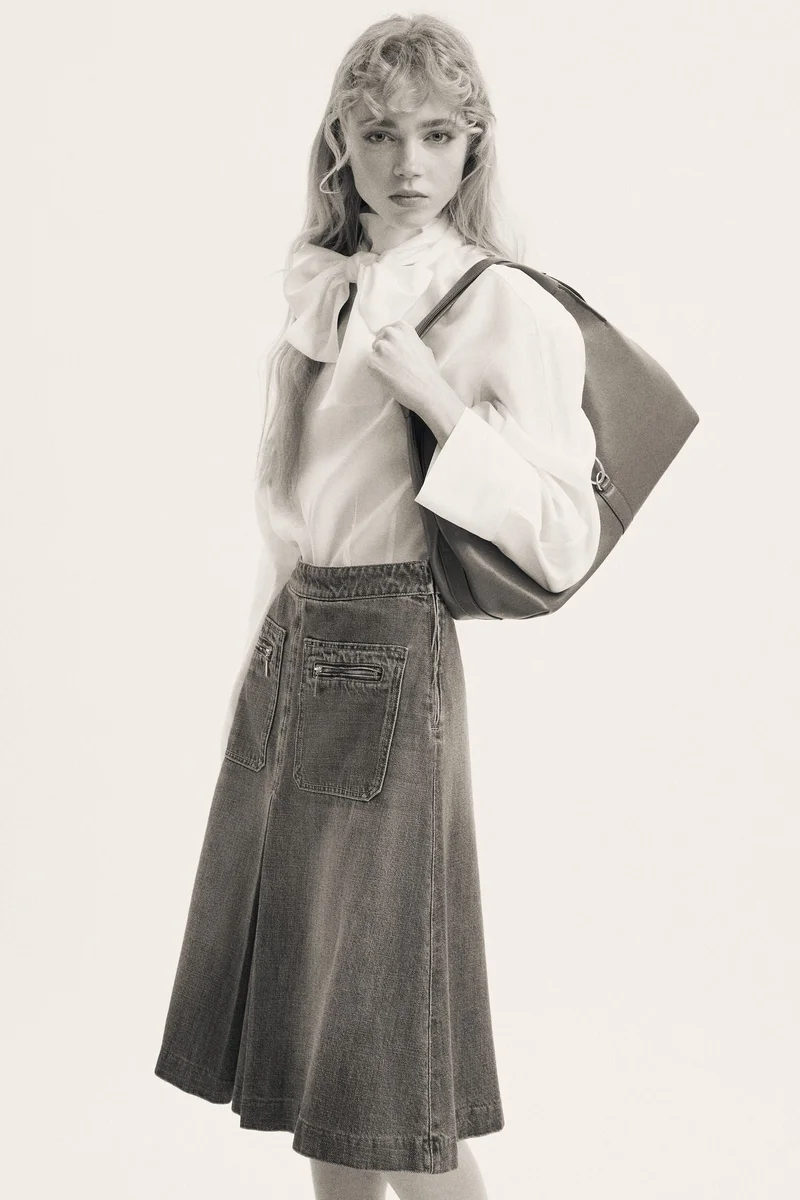 اتش اند ام تنورة دنيم بقصّة A