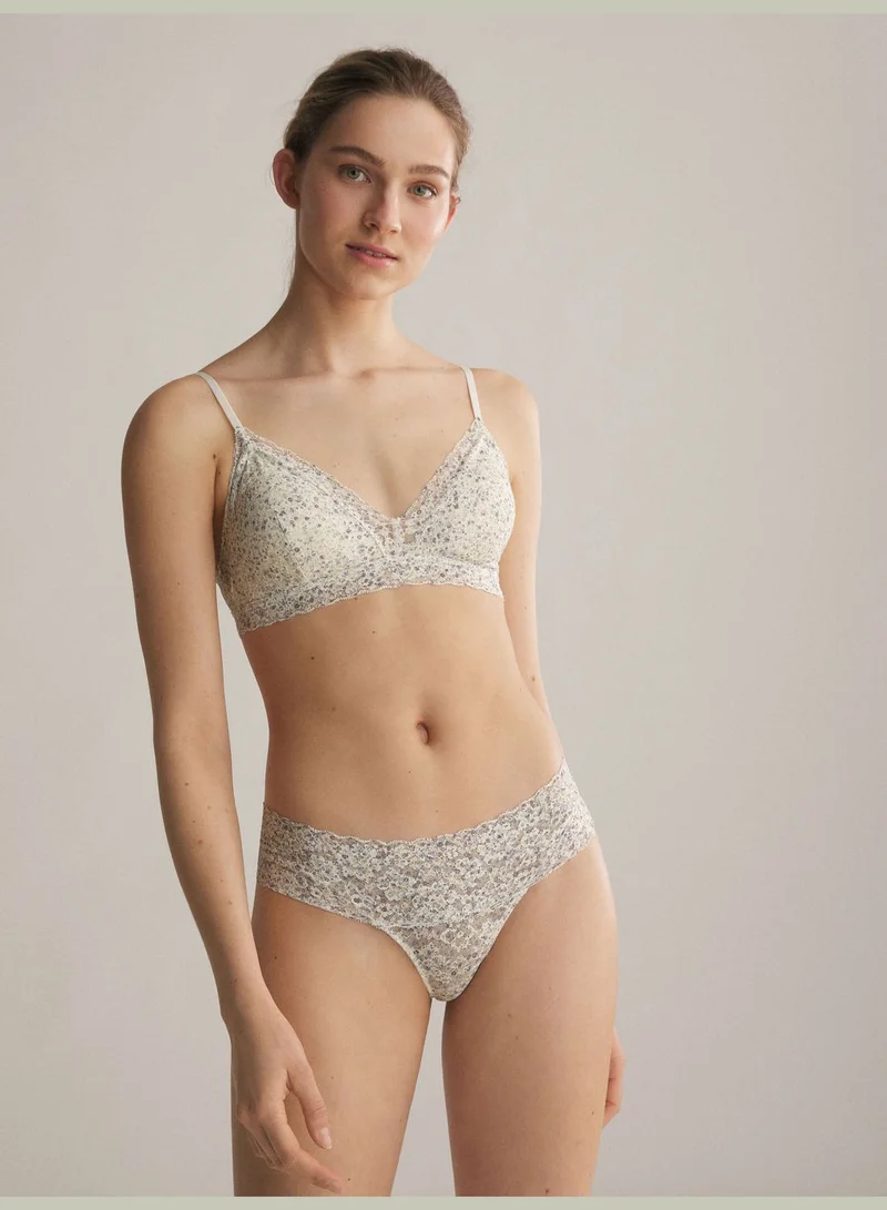oysho Dense floral V-cut thong