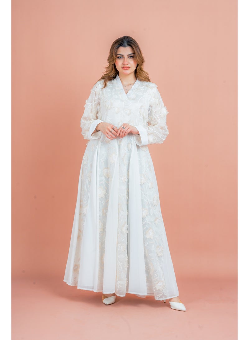 اكسا جلابية مطرزة بالزهور - Image 1