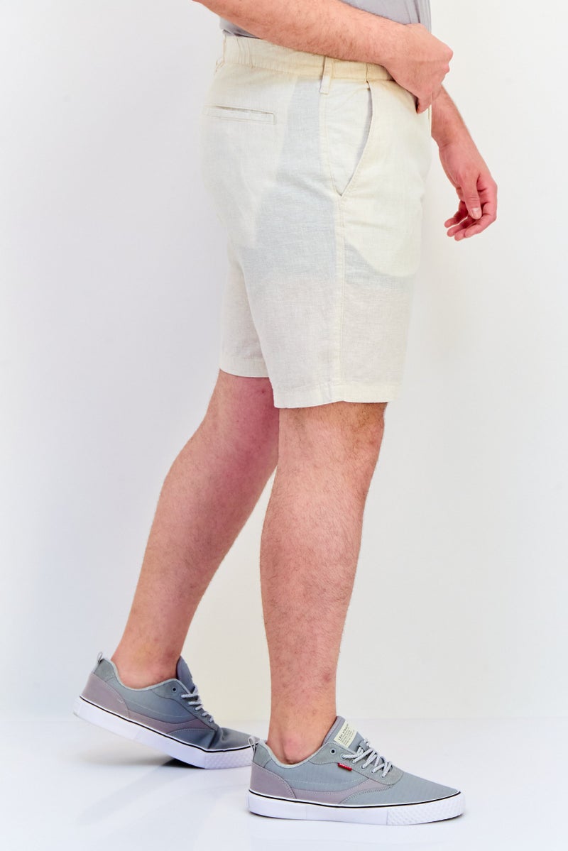 Celio Men Plain Basic Shorts, Off White - Image 2
