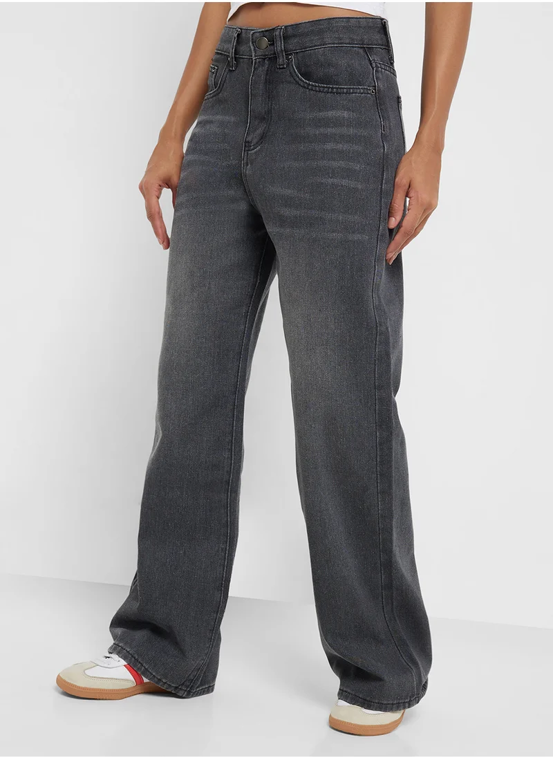 جينجر Mid Rise Straight Fit Jeans