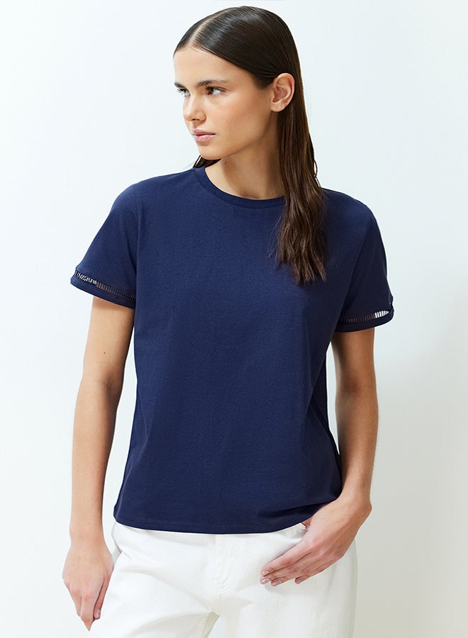 Navy Blue 100% Cotton Embroidery Detailed Basic Crew Neck Knitted T-Shirt TWOSS23TS00012