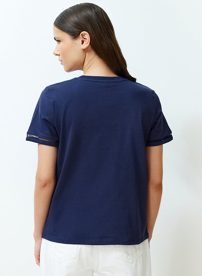 Navy Blue 100% Cotton Embroidery Detailed Basic Crew Neck Knitted T-Shirt TWOSS23TS00012