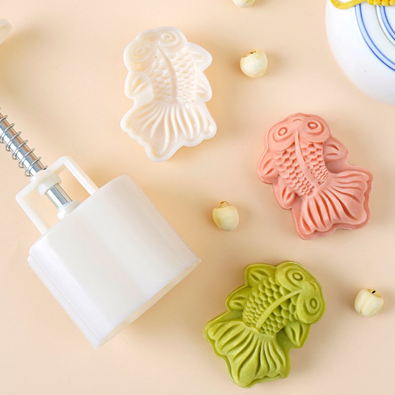 New 2025 Snowskin Mooncake Mold, Goldfish Hand-Pressed Mold For Homemade Mung Bean Cake, Hand-Pressed Baking Tool - Image 4