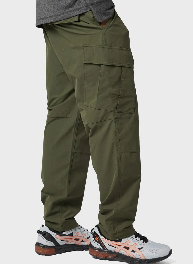 American Eagle Essential Cargo Joggers