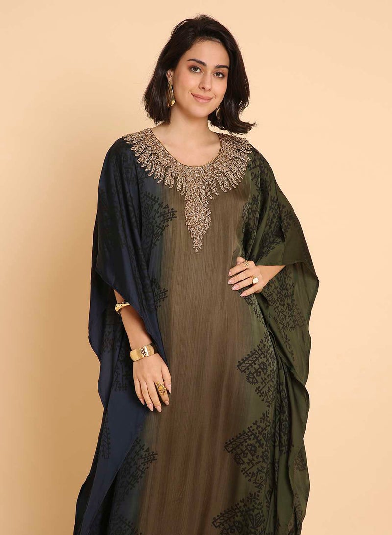 هانا آند سارا فستان جلابية قفطان أومبري ملكي - أناقة عربية مزخرفة - Image 3