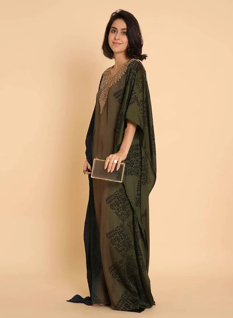 HANA & SARA Regal Ombre Kaftan Jalabiya Dress - Embellished Arabic Elegance