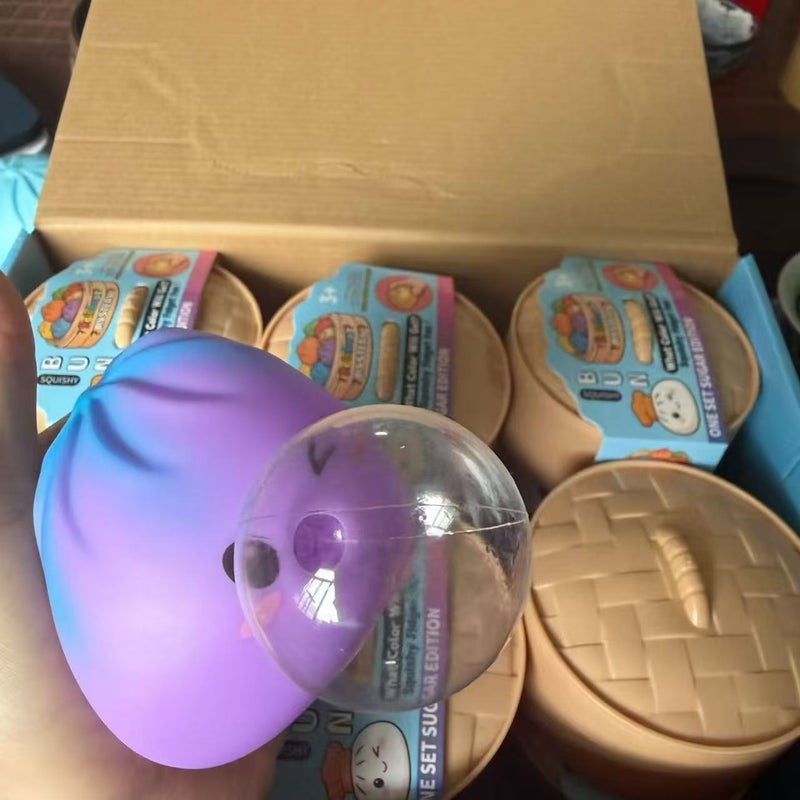 Bubble Baozi 5.5cm Slow Rebound Squishy Toy with Steamer Basket Colorful - Image 3