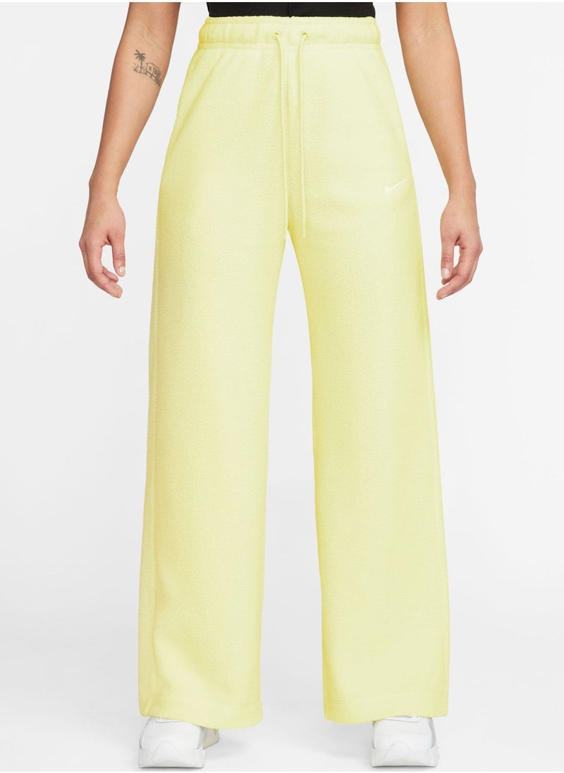 Nike - Essential Joggers - Image 1