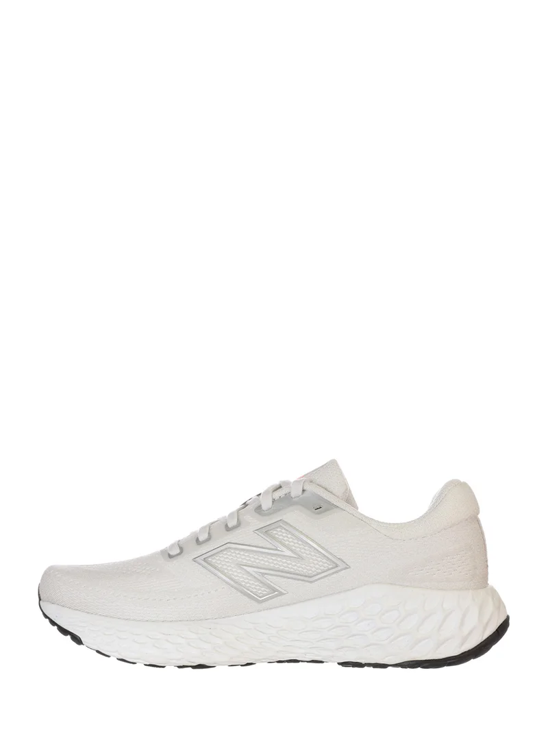 New Balance Evoz Sports Shoes