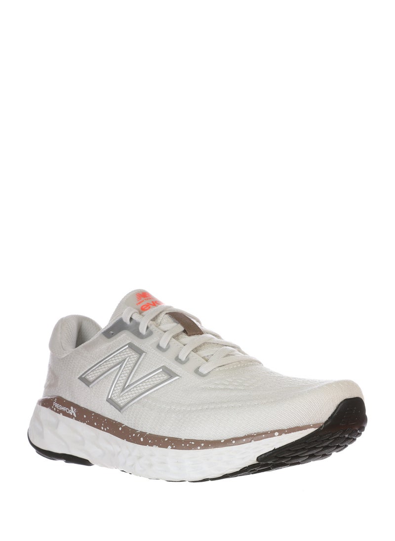 New Balance Evoz Sports Shoes  - Image 3