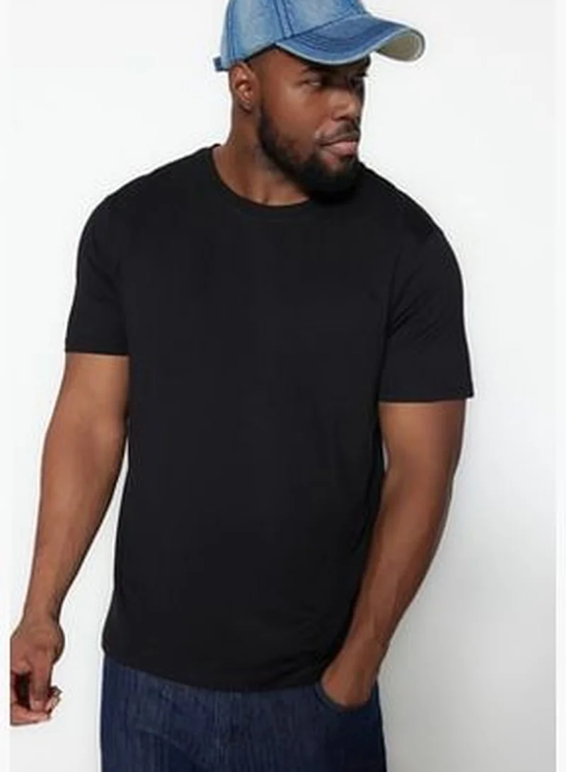 trendyol Black Men's Plus Size Regular/Regular Cut. Comfortable 100% Cotton Basic T-shirt.