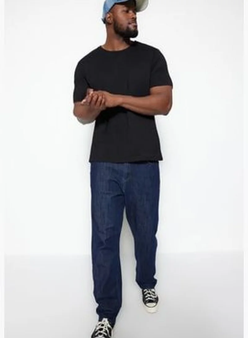 trendyol Black Men's Plus Size Regular/Regular Cut. Comfortable 100% Cotton Basic T-shirt.