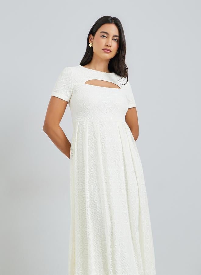 ستايلي فستان ميدي بفتحات وطبقة دانتيل - Image 2