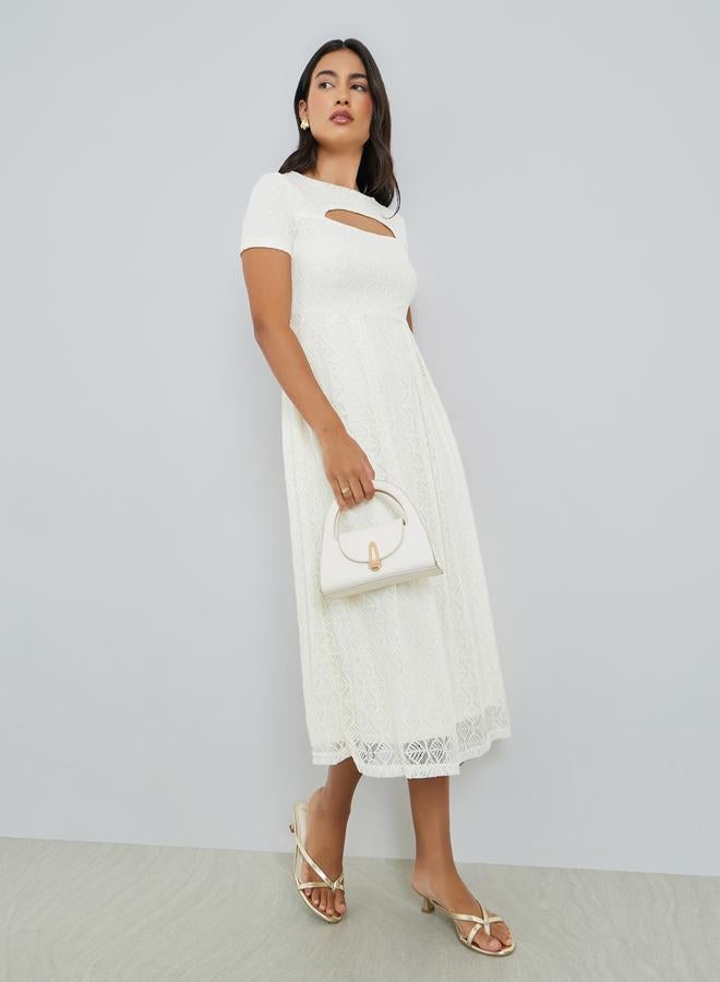 ستايلي فستان ميدي بفتحات وطبقة دانتيل - Image 3