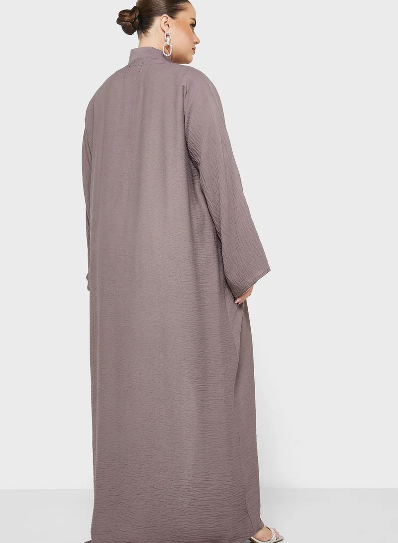 Hayas Closet Curve Button Down Shirt & Abaya Set
